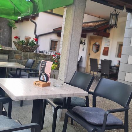 Brne Rooms Postojna Exterior photo
