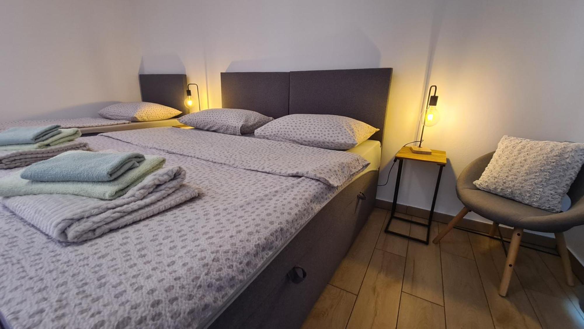 Brne Rooms Postojna Exterior photo