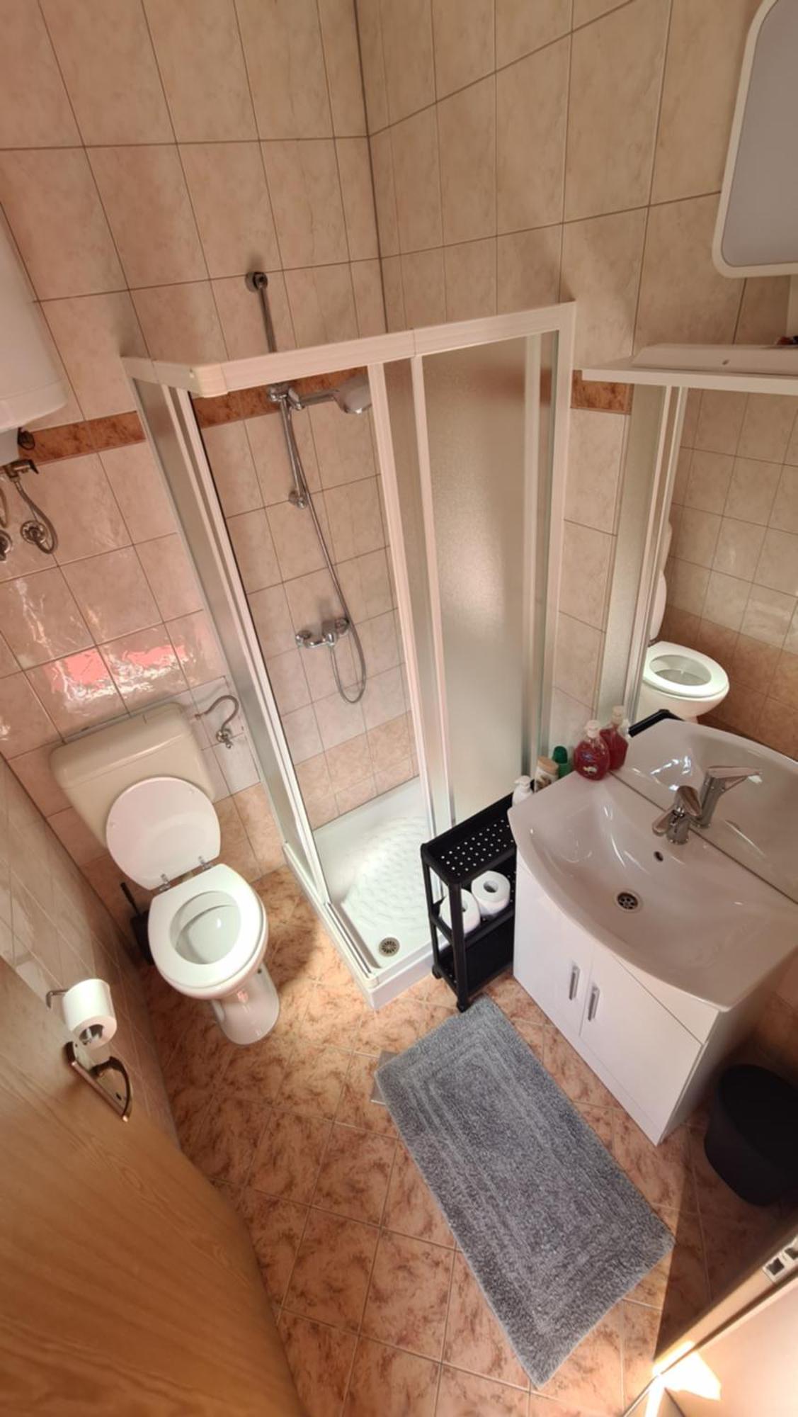 Brne Rooms Postojna Exterior photo